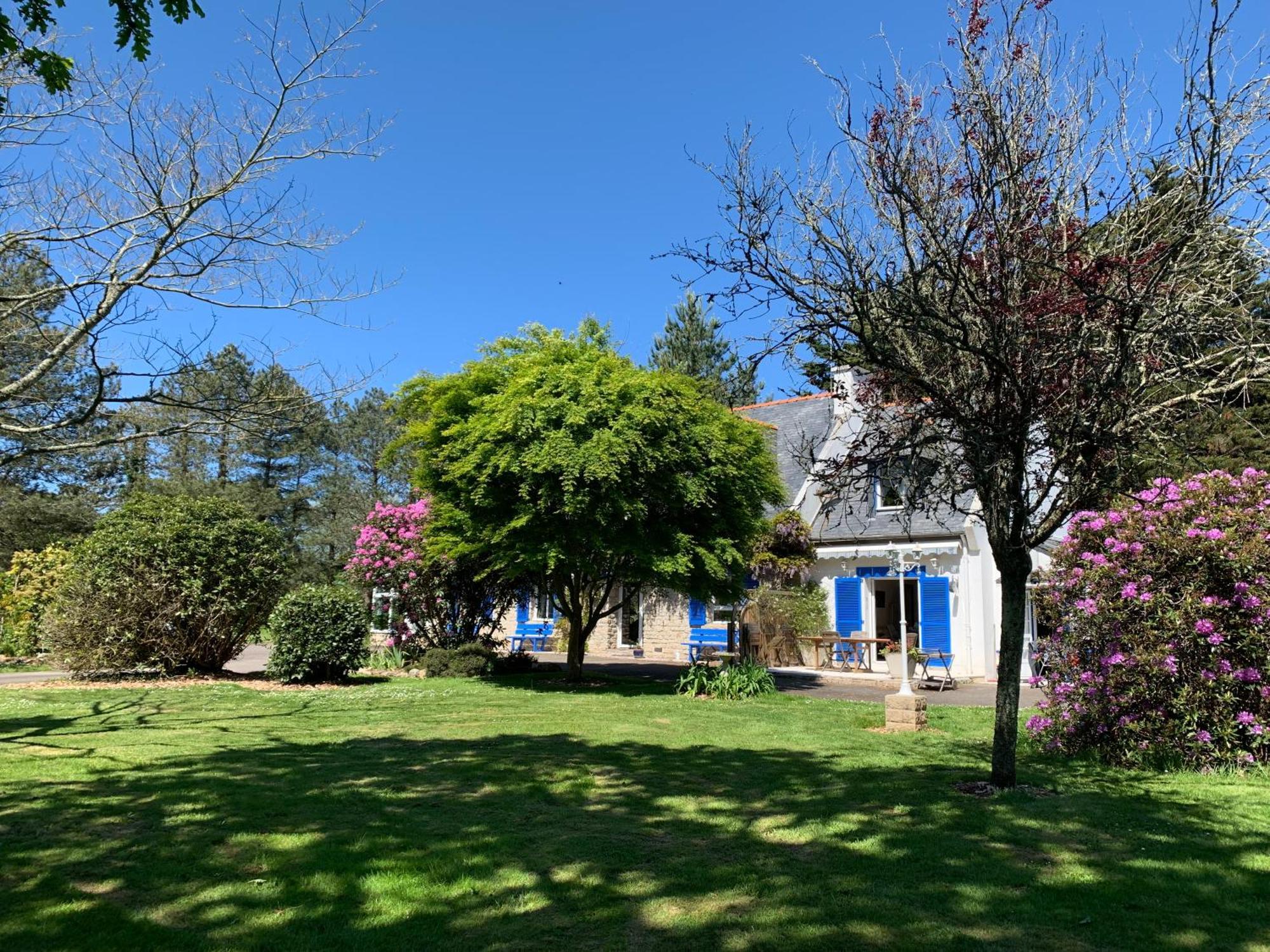 La Gentilhommiere Bed and Breakfast Tréffiagat Buitenkant foto